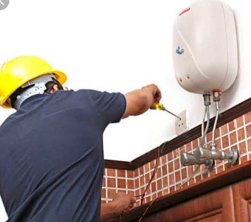 appliances xpert team repairing geyser service in greater noida